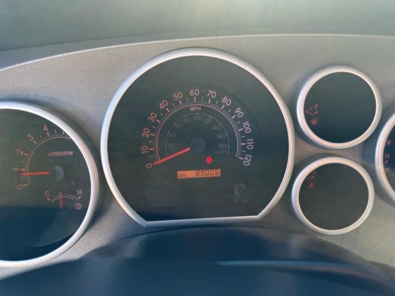 Toyota Tundra 2WD CrewMax 145.7" 5.7L SR5 (Natl) 2011