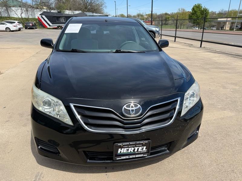 Toyota Camry LE 4D Sedan 2010