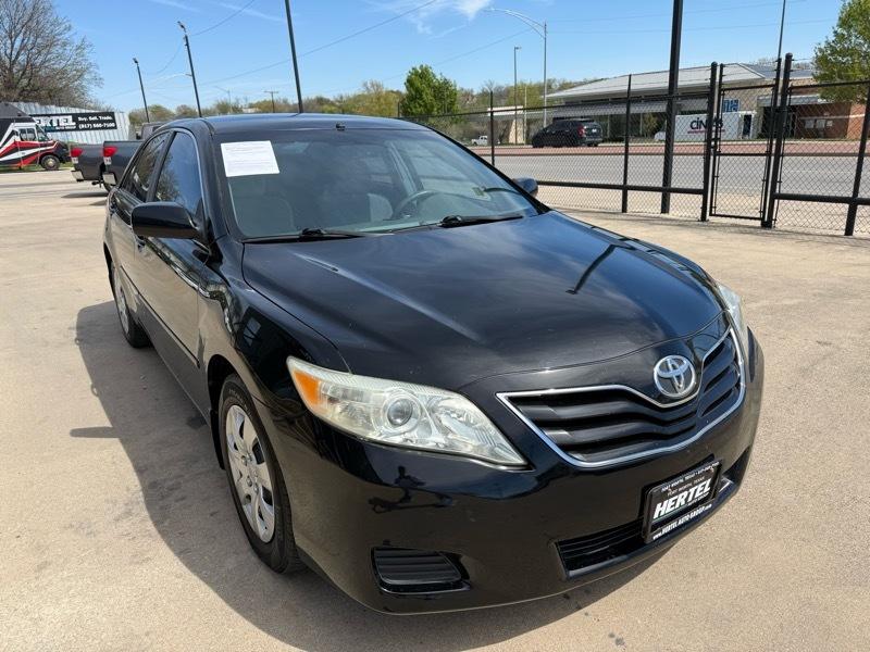 Toyota Camry LE 4D Sedan 2010