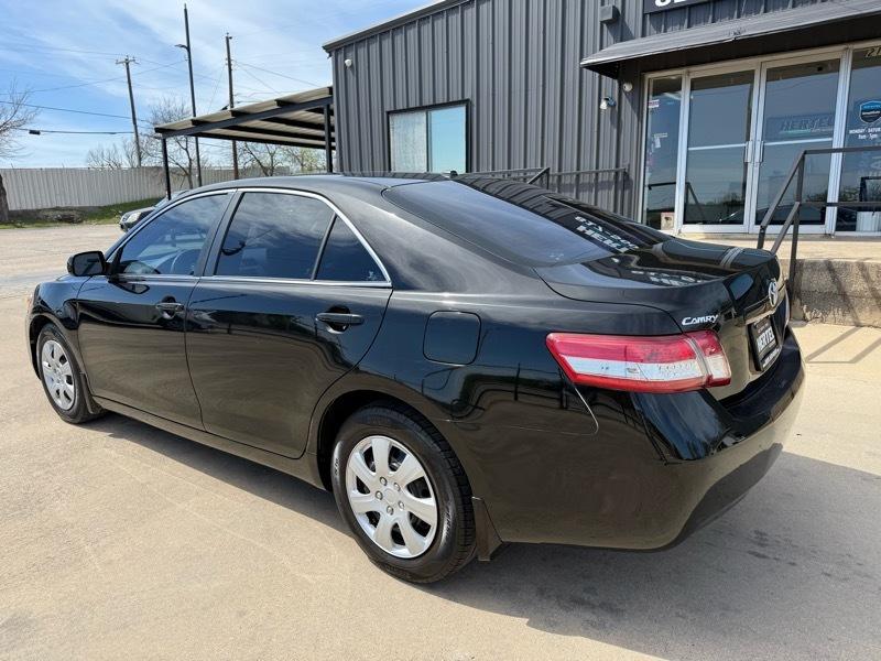 Toyota Camry LE 4D Sedan 2010
