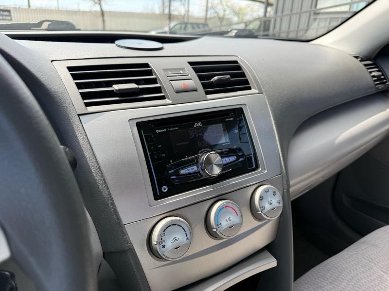 Toyota Camry LE 4D Sedan 2010