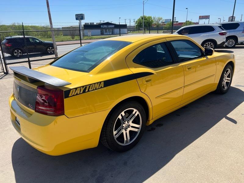 Dodge Charger R/T 2006