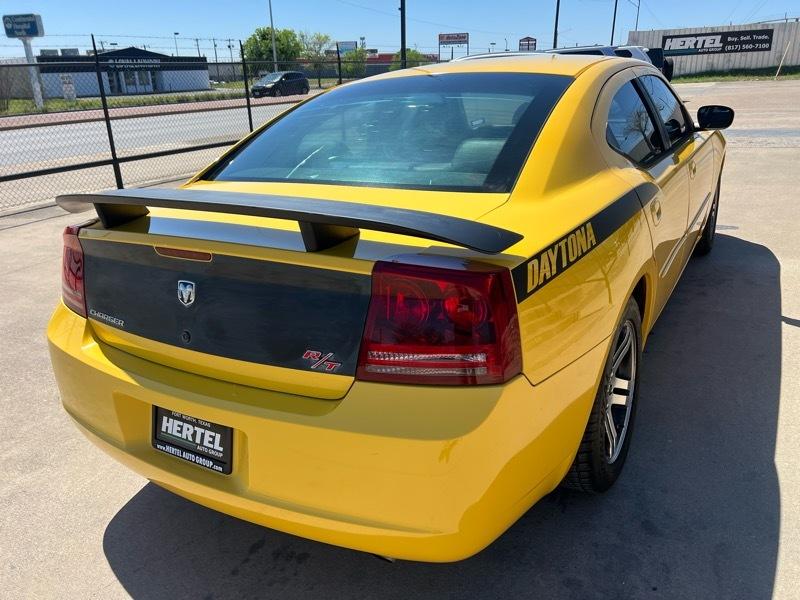 Dodge Charger R/T 2006