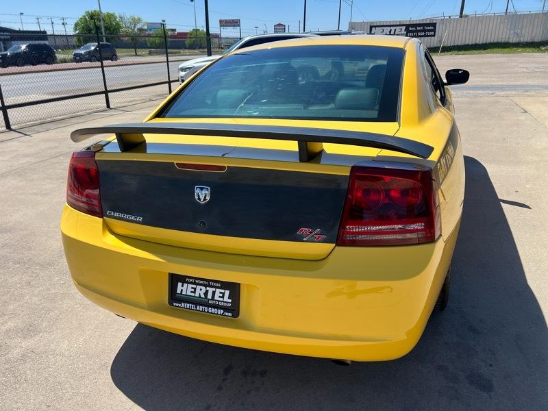 Dodge Charger R/T 2006