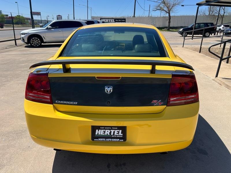 Dodge Charger R/T 2006
