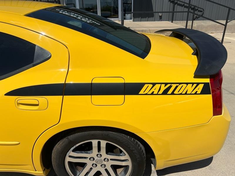 Dodge Charger R/T 2006