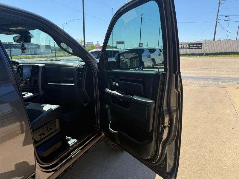 RAM 1500 Rebel Crew Cab SWB 4WD 2018