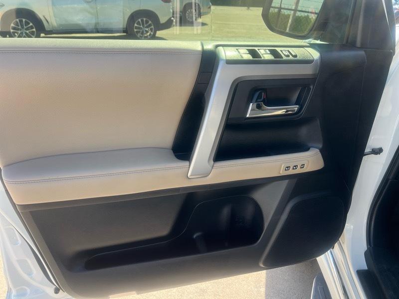 Toyota 4Runner 4dr Limited V6 Auto 4WD (Natl) 2019
