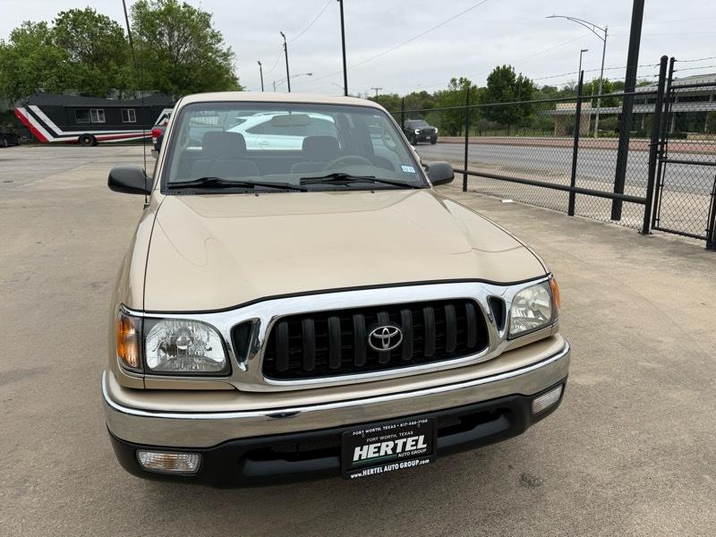 Toyota Tacoma Xtracab 2WD 2003
