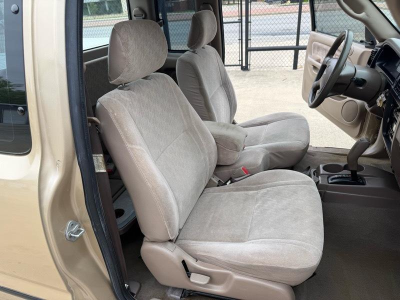 Toyota Tacoma Xtracab 2WD 2003