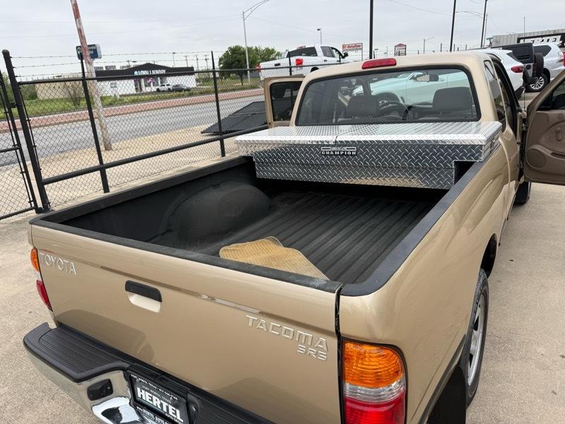 Toyota Tacoma Xtracab 2WD 2003