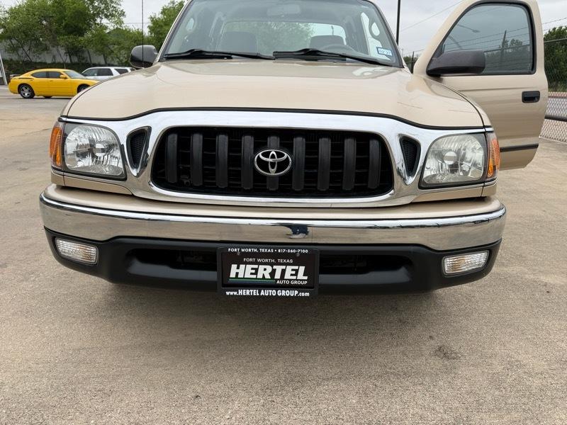 Toyota Tacoma Xtracab 2WD 2003