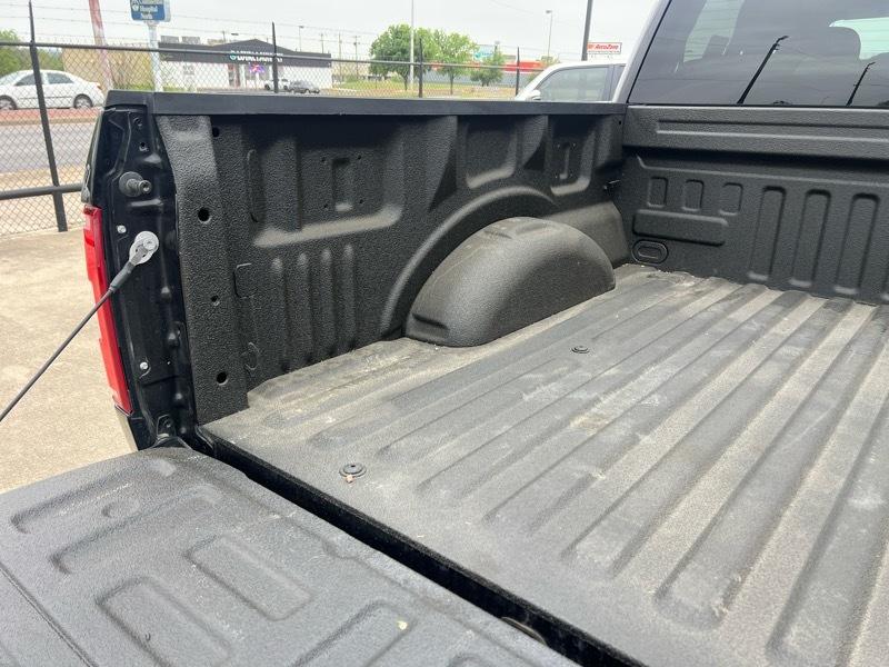 Ford F-150 4WD SuperCrew 150" XLT 2019