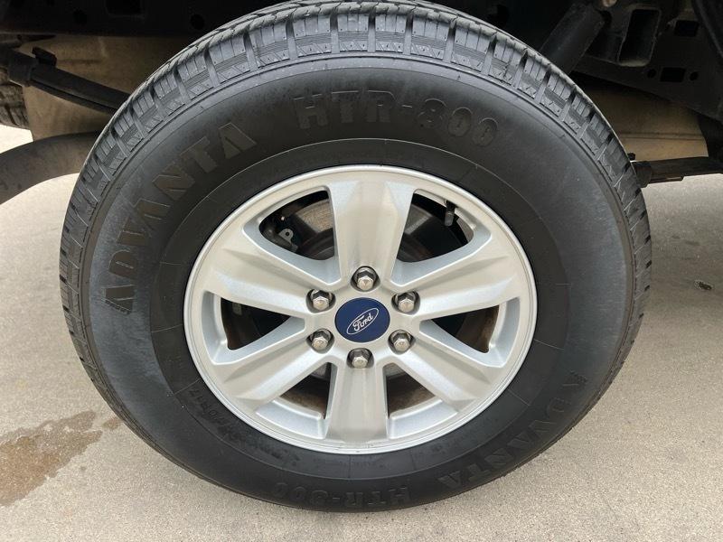 Ford F-150 4WD SuperCrew 150" XLT 2019