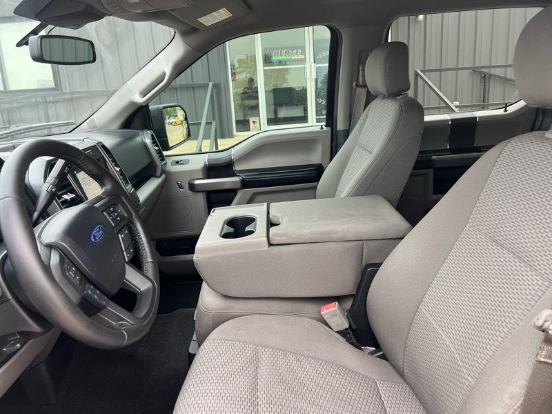 Ford F-150 4WD SuperCrew 150" XLT 2019