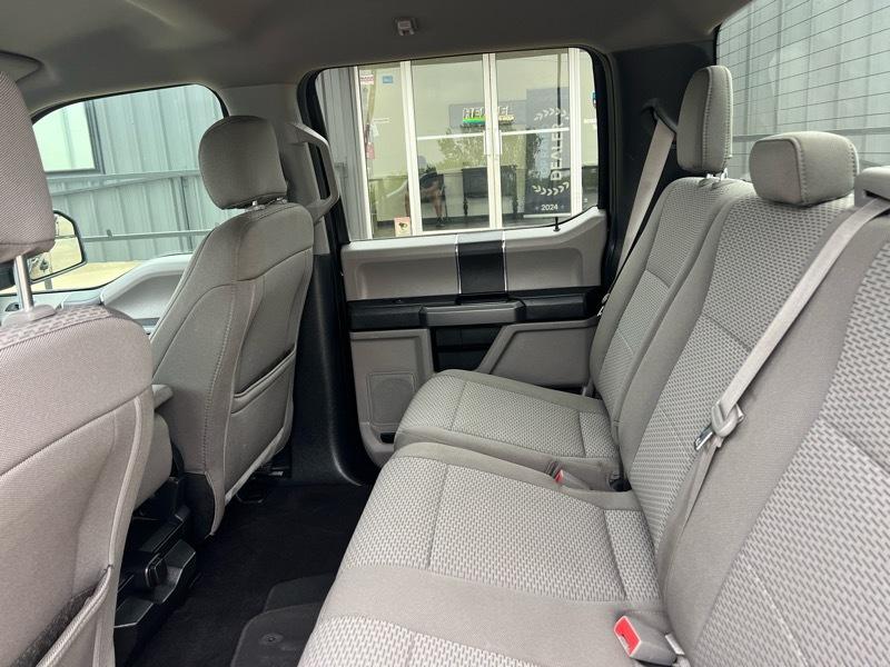 Ford F-150 4WD SuperCrew 150" XLT 2019
