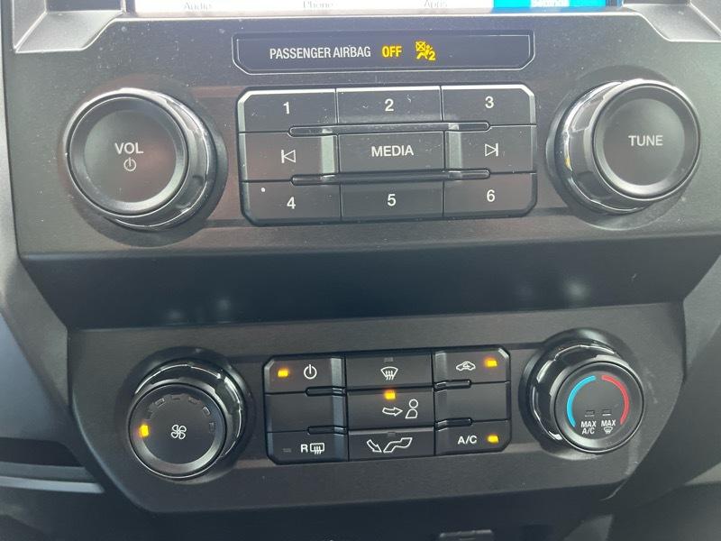 Ford F-150 4WD SuperCrew 150" XLT 2019