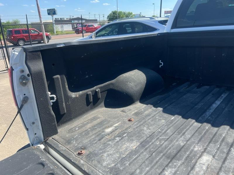 Toyota Tundra 2WD CrewMax 145.7" 5.7L SR5 (Natl) 2010