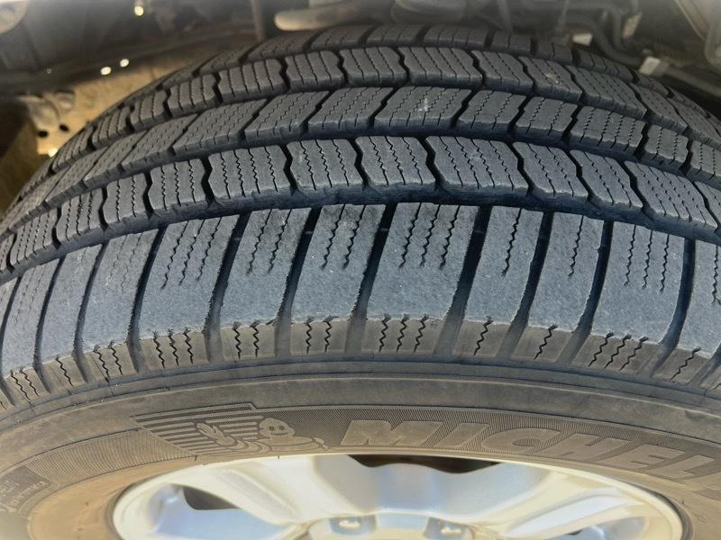 Toyota Tundra 2WD CrewMax 145.7" 5.7L SR5 (Natl) 2010