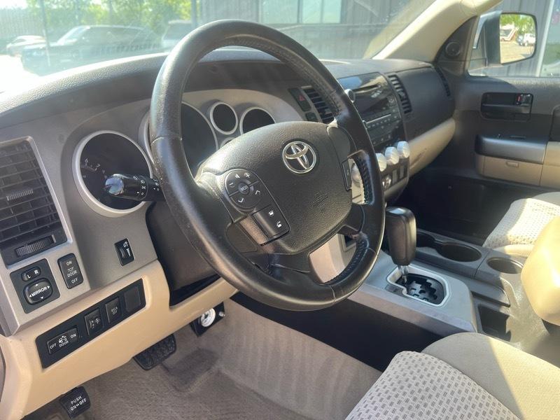 Toyota Tundra 2WD CrewMax 145.7" 5.7L SR5 (Natl) 2010