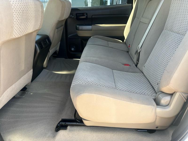 Toyota Tundra 2WD CrewMax 145.7" 5.7L SR5 (Natl) 2010