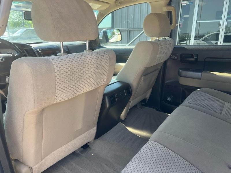 Toyota Tundra 2WD CrewMax 145.7" 5.7L SR5 (Natl) 2010