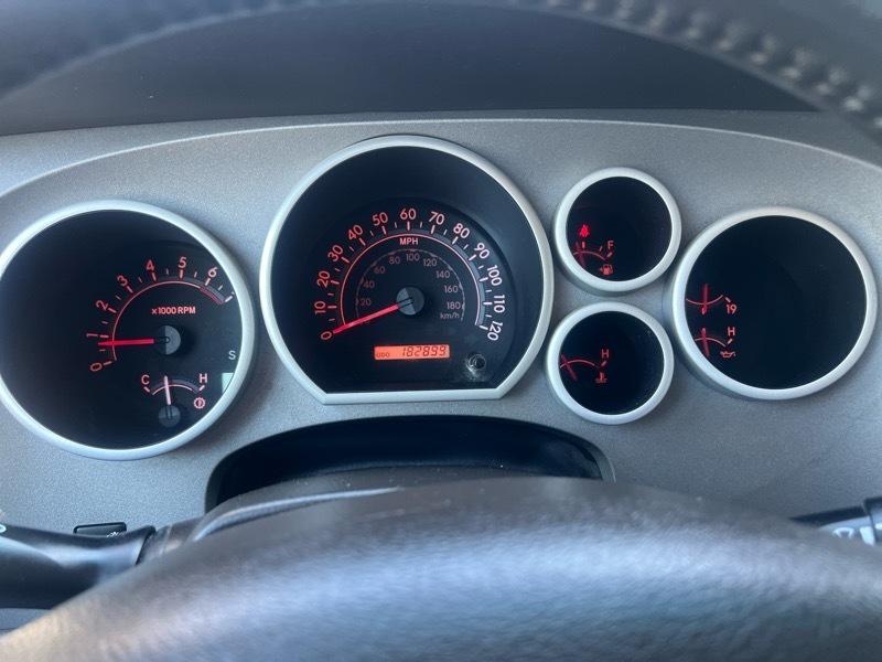 Toyota Tundra 2WD CrewMax 145.7" 5.7L SR5 (Natl) 2010