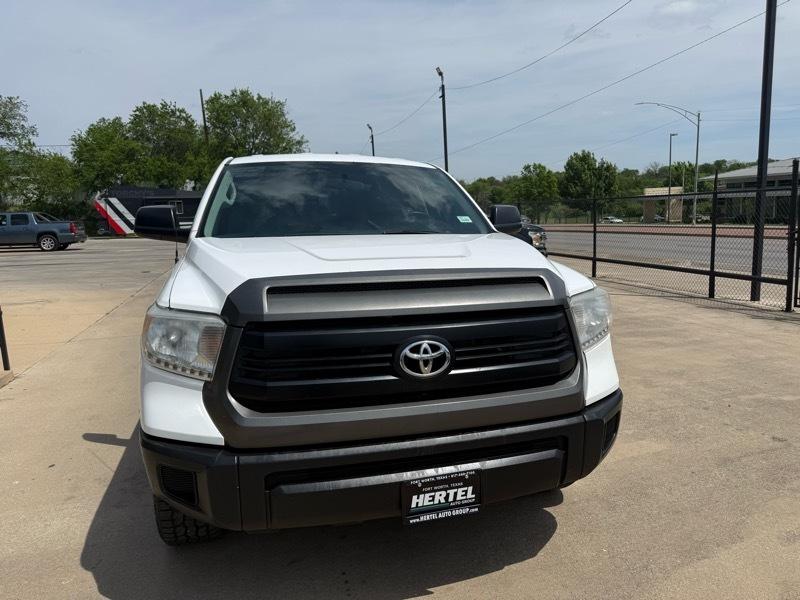 Toyota Tundra SR5 4.6L V8 Double Cab 2WD 2016