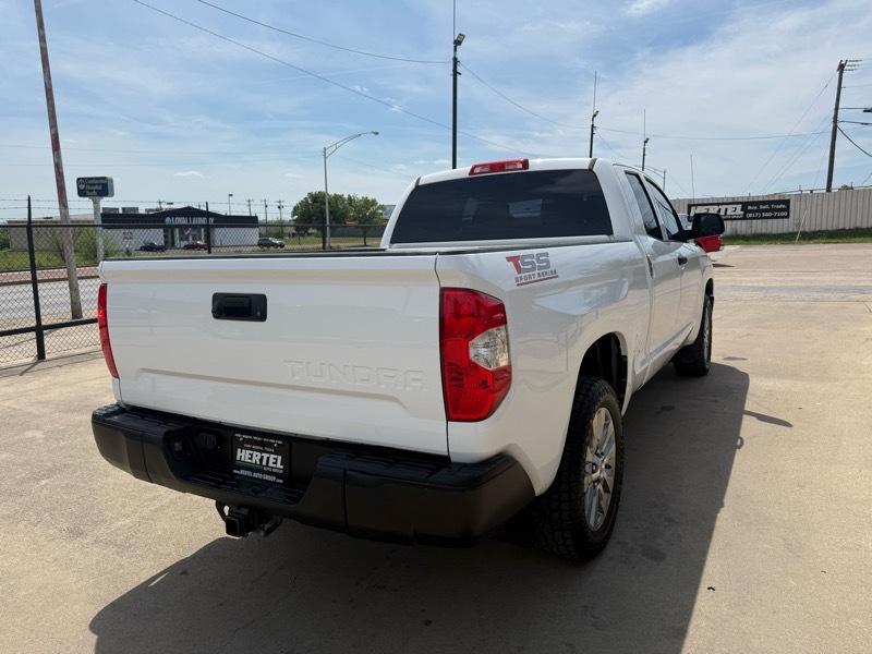 Toyota Tundra SR5 4.6L V8 Double Cab 2WD 2016