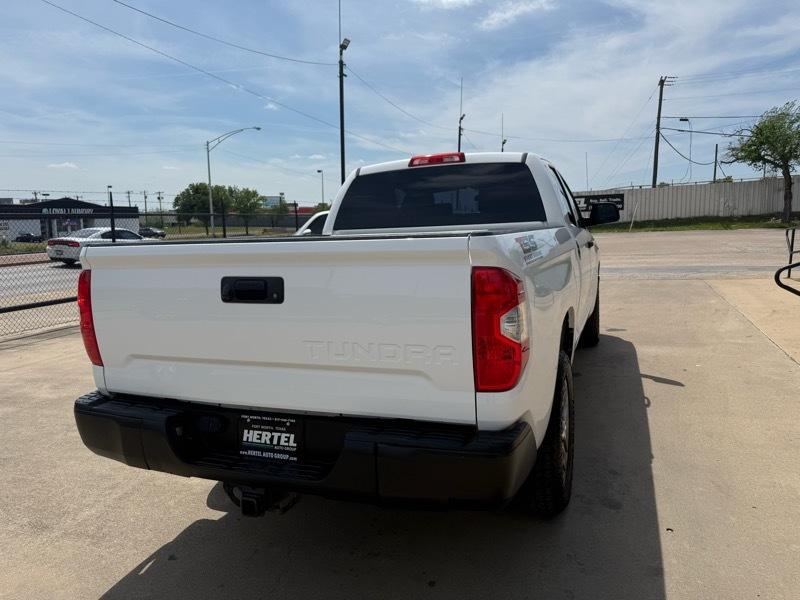 Toyota Tundra SR5 4.6L V8 Double Cab 2WD 2016