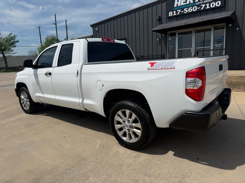 Toyota Tundra SR5 4.6L V8 Double Cab 2WD 2016