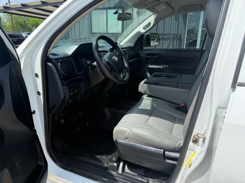 Toyota Tundra SR5 4.6L V8 Double Cab 2WD 2016