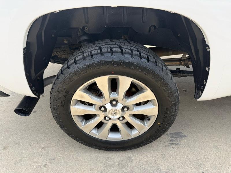 Toyota Tundra SR5 4.6L V8 Double Cab 2WD 2016