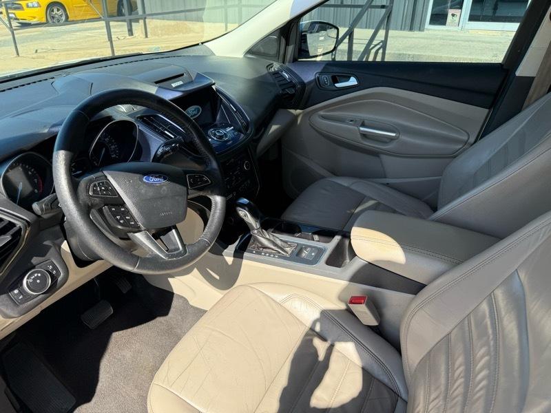 Ford Escape Titanium 4WD 2018