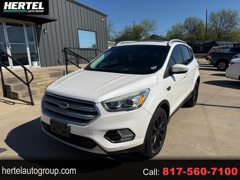 Ford Escape Titanium 4WD 2018