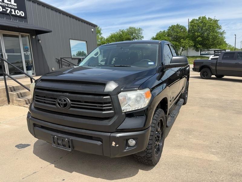 Toyota Tundra SR5 4.6L V8 Double Cab 2WD 2016