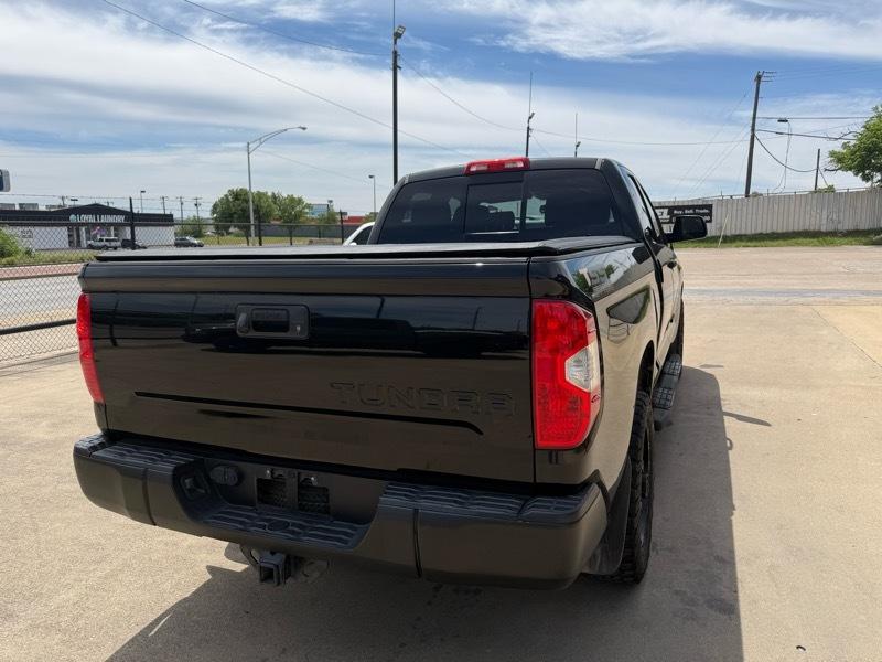 Toyota Tundra SR5 4.6L V8 Double Cab 2WD 2016