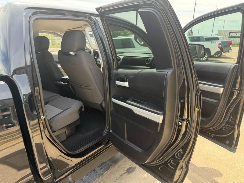 Toyota Tundra SR5 4.6L V8 Double Cab 2WD 2016