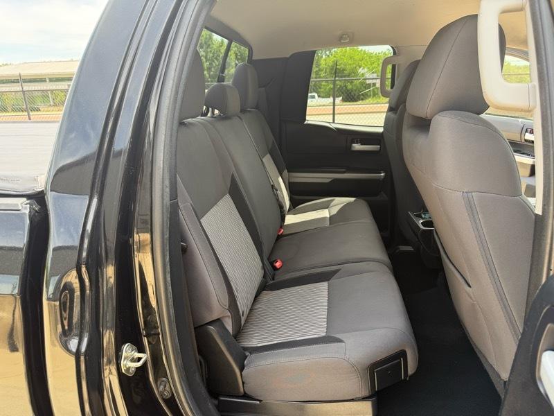 Toyota Tundra SR5 4.6L V8 Double Cab 2WD 2016