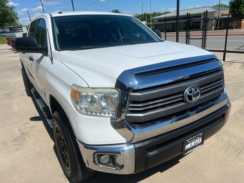 Toyota Tundra SR5 4.6L V8 CrewMax 2WD 2014