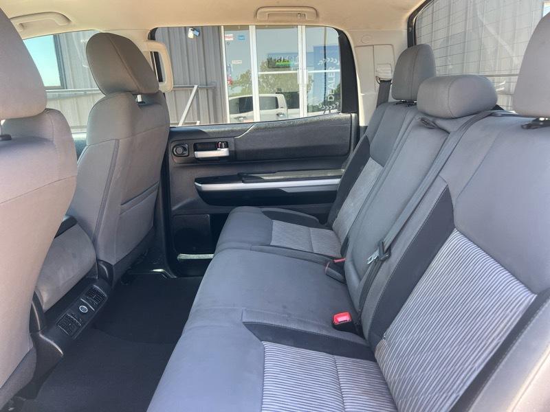 Toyota Tundra SR5 4.6L V8 CrewMax 2WD 2014