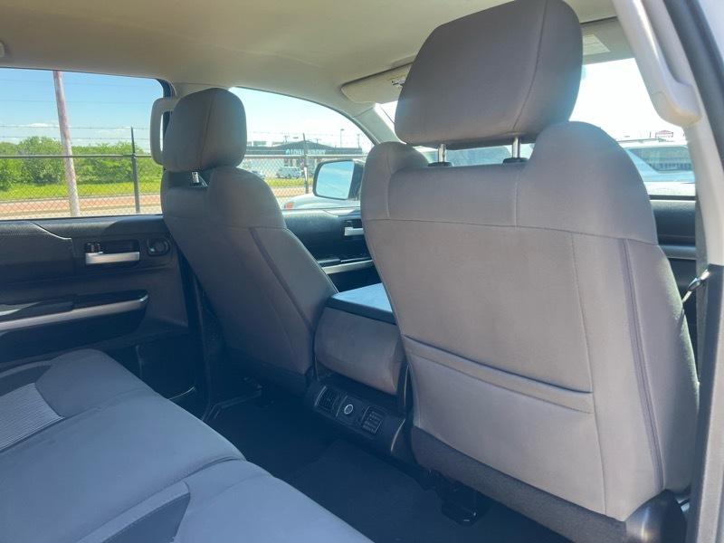 Toyota Tundra SR5 4.6L V8 CrewMax 2WD 2014