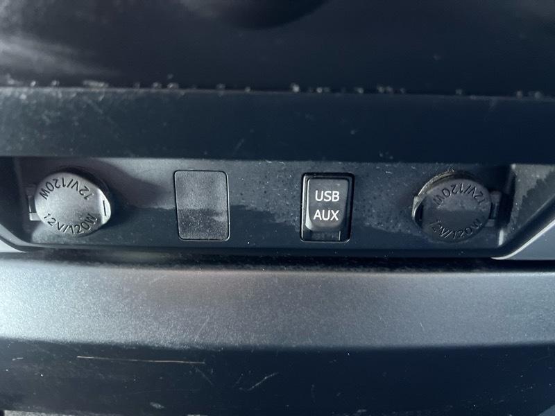 Toyota Tundra SR5 4.6L V8 CrewMax 2WD 2014