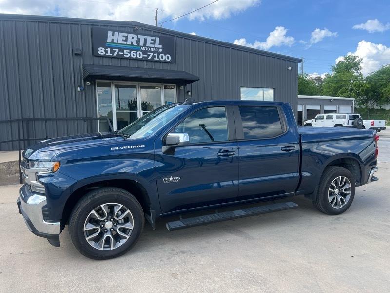 Chevrolet Silverado 1500 1LT Crew Cab 2WD 2021