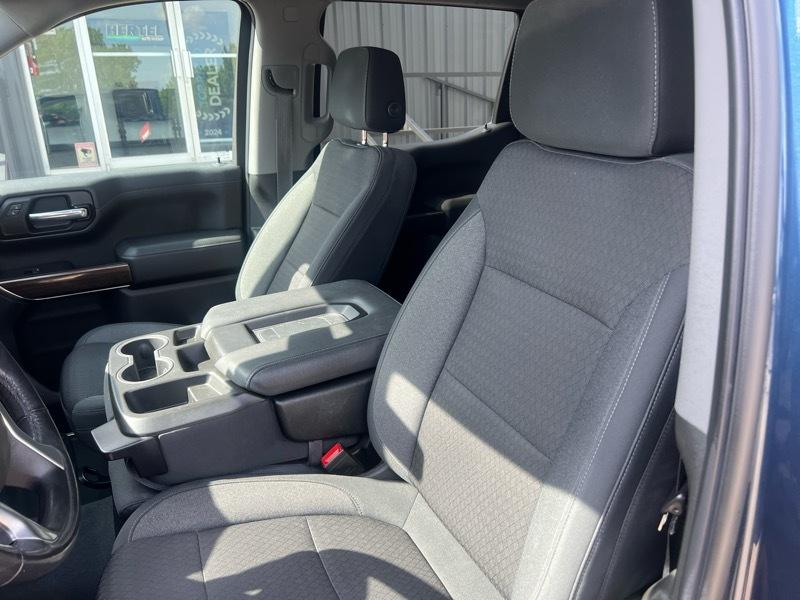 Chevrolet Silverado 1500 1LT Crew Cab 2WD 2021