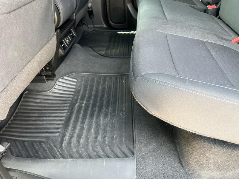 Chevrolet Silverado 1500 1LT Crew Cab 2WD 2021