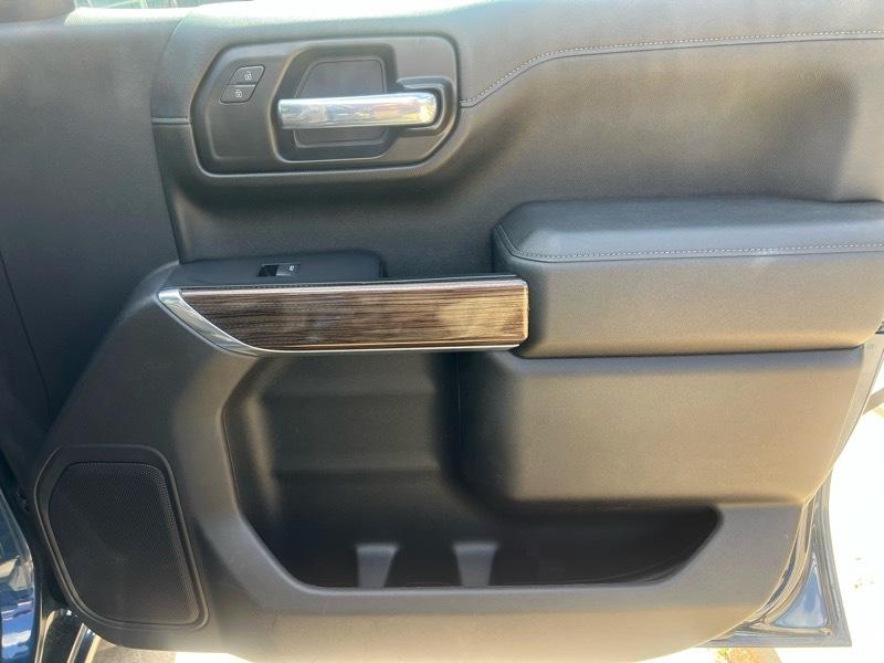 Chevrolet Silverado 1500 1LT Crew Cab 2WD 2021