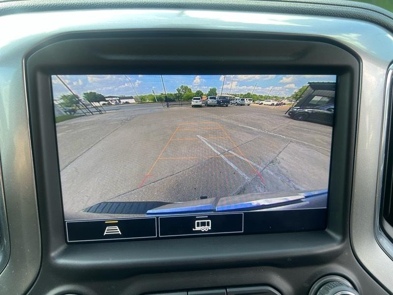 Chevrolet Silverado 1500 1LT Crew Cab 2WD 2021