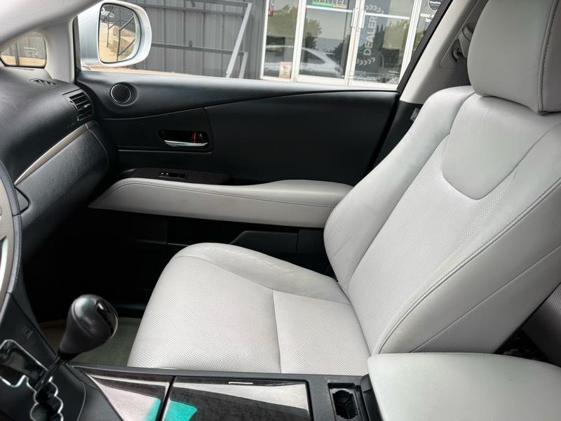 Lexus RX 450h FWD 2013