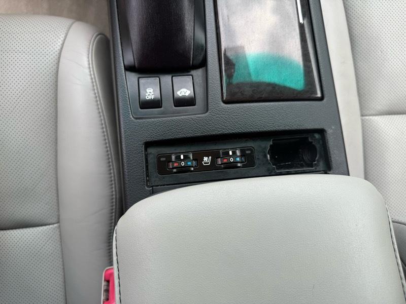 Lexus RX 450h FWD 2013